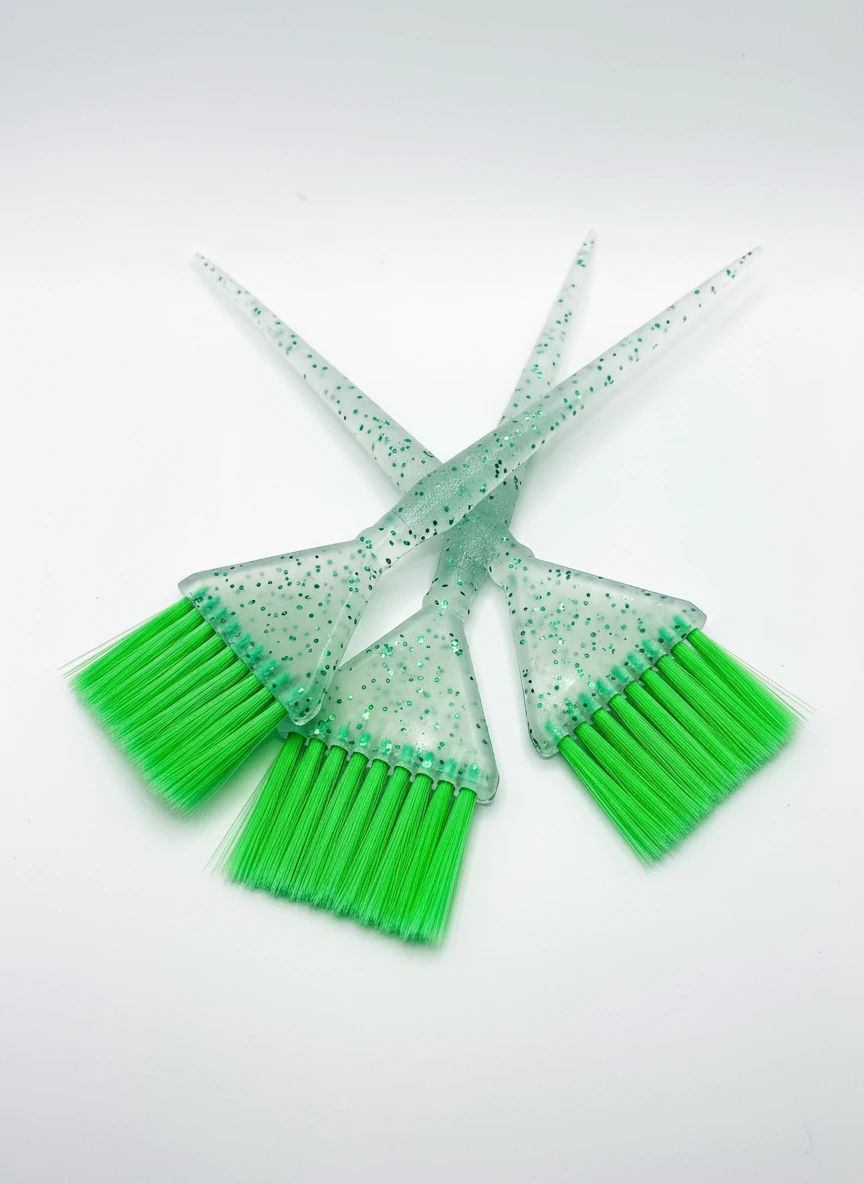 Glitter Color Brush Bundle – Green Web image: Glitter Color Brush Bundle – Green